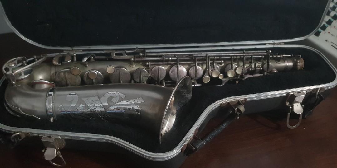 Karl meyer tenor sale saxophone