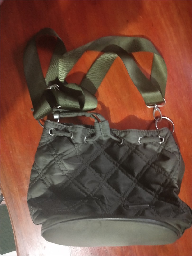 string sling bag on Carousell
