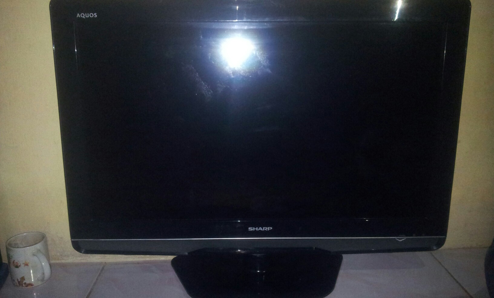 Tv LCD SHARP AQUOS 32 Inch Ada Colokan HDMI. Normal,Mulus & No Minus
