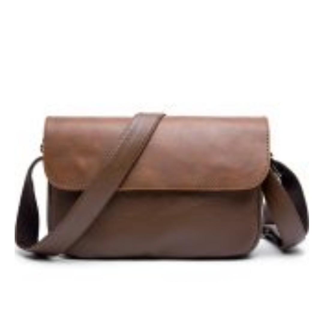 vegan mens messenger bag