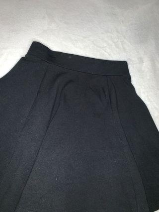H&M Black Skirt