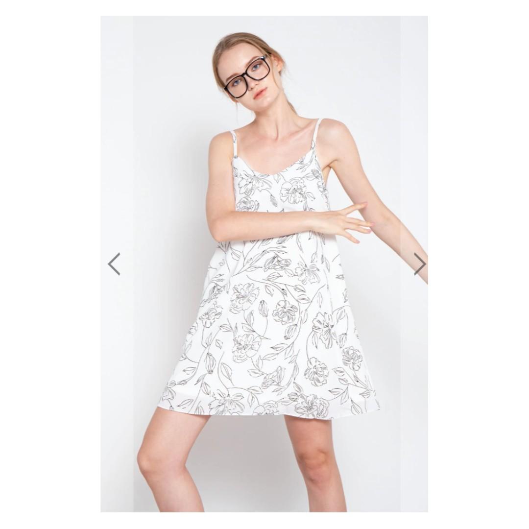 All Would Envy Awe Dany White Illustration Swing Dress Women S