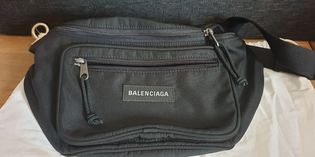 Balenciaga bum bag (black), Women's Fashion, Bags & Wallets, Tote Bags ...