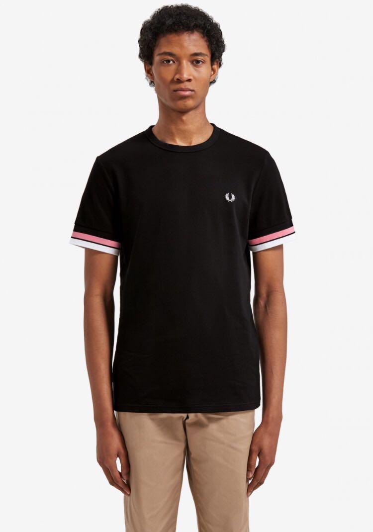REDUCED Bold Tipped Fred Perry T Shirt Men s Fashion Tops