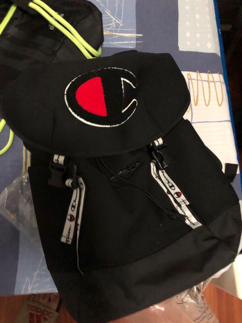 Champion Backpack (Category: Backpacks) located in Manila. Submitted by nix1203 (Listing ID 242465378, Image 3). Description: .