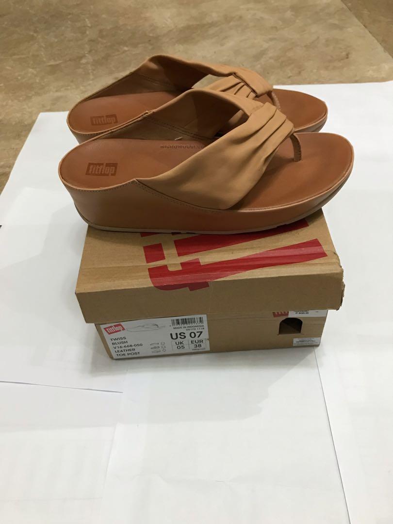 Fitflop Twiss Blush Leather Toe Post V16 668 050 Women s Fashion