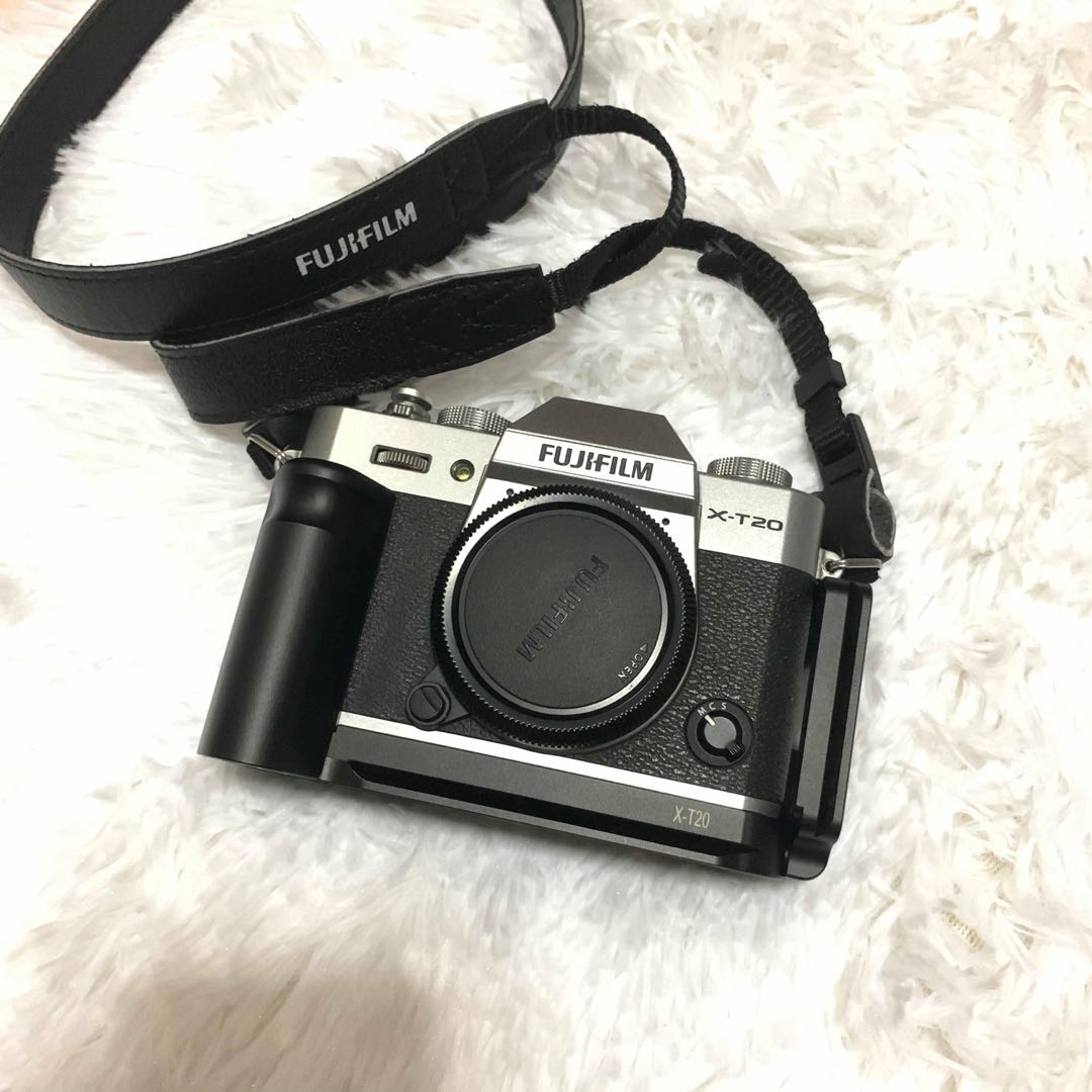 FUJI XT20 + 1855mm, Photography, Lens & Kits on Carousell