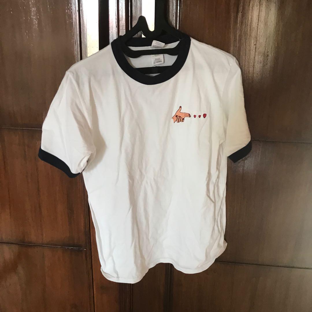 gildan tee