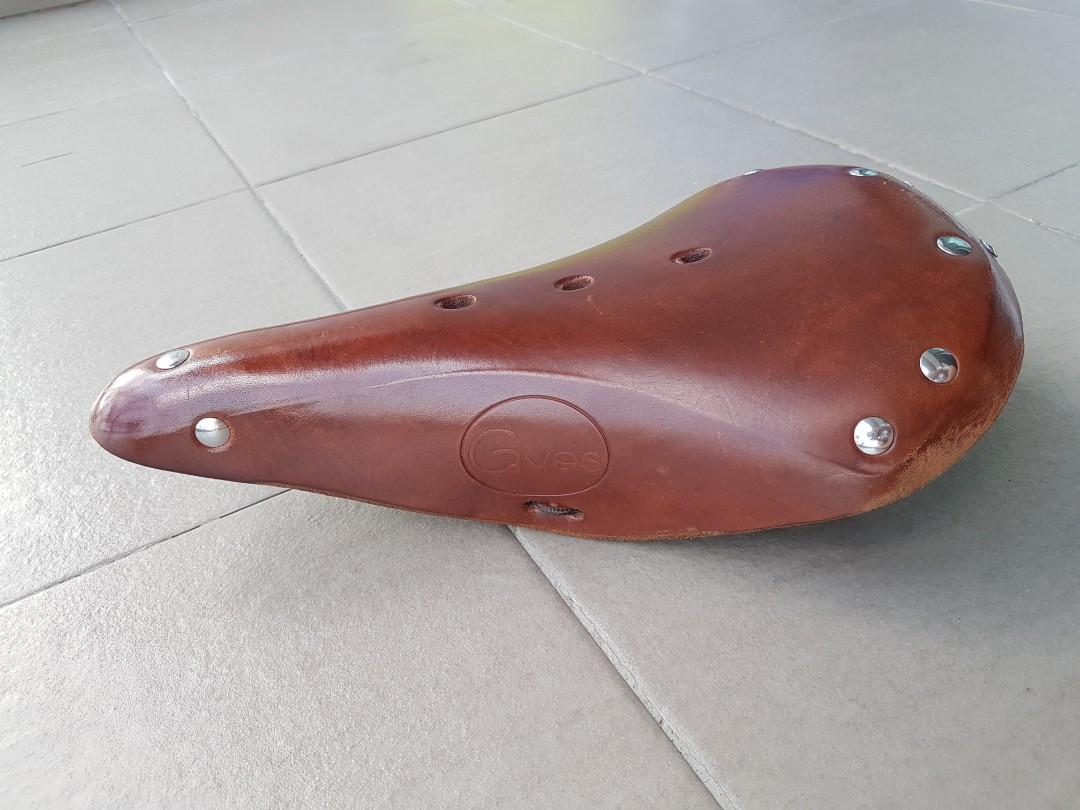 Gyes GS 17 leather saddle Brooks B 17 equivalent