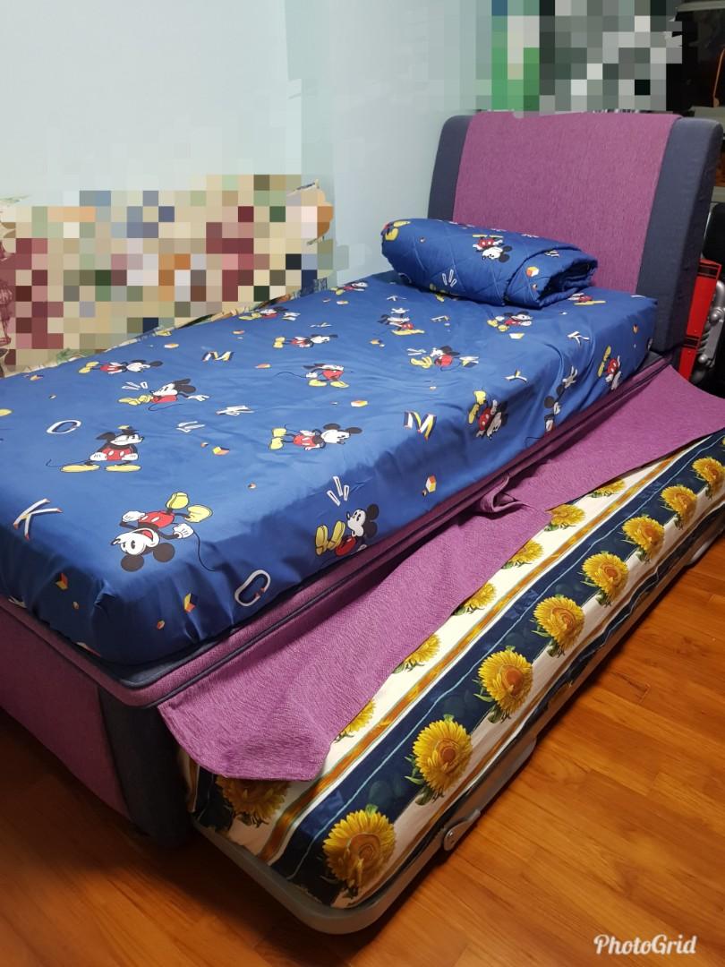 Maxcoil Single Bed with pull out bed (extendable), Furniture & Home
