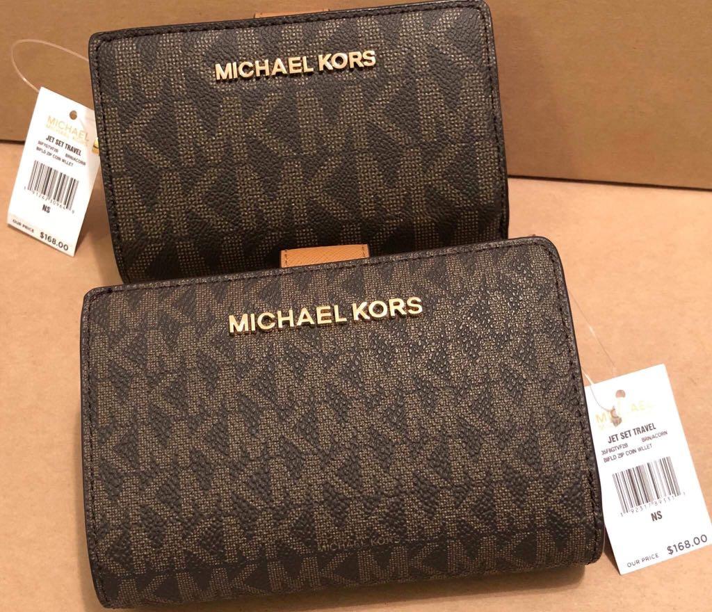 Michael Kors Bifold Zip Coin Wallet, Women's Fashion, Bags & Wallets,  Wallets & Card holders on Carousell