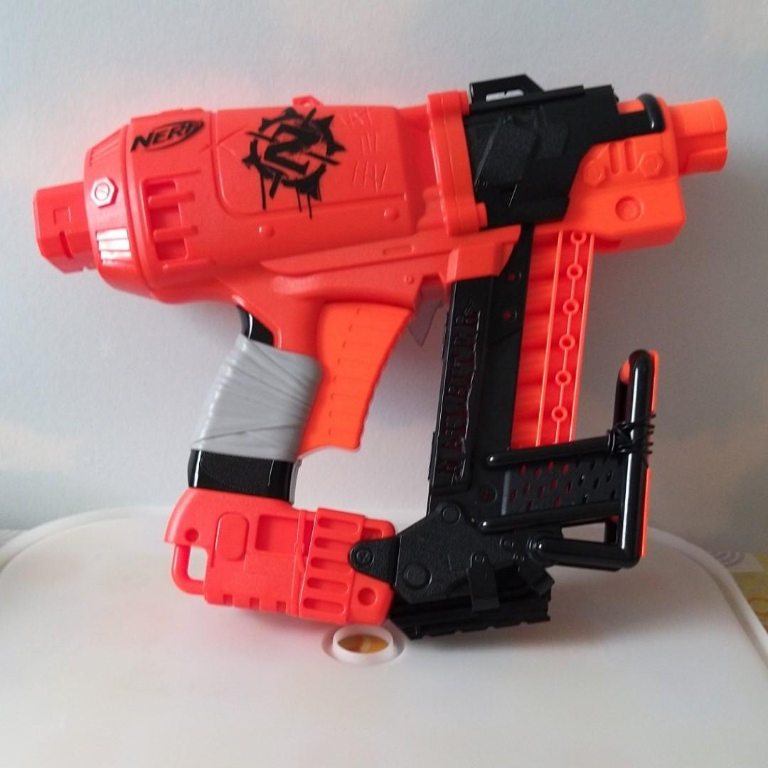 nerf gun nailbiter