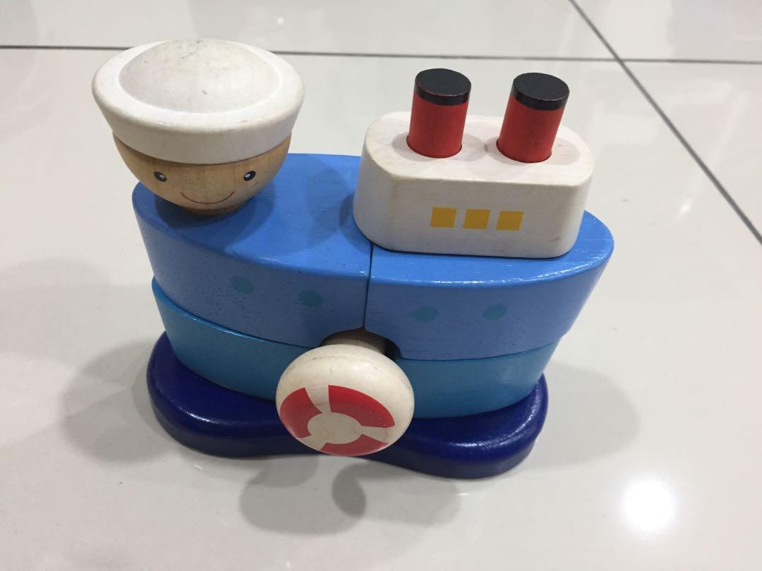 Plan Toys Sorting Boat, Hobbies & Toys, Toys & Games on Carousell