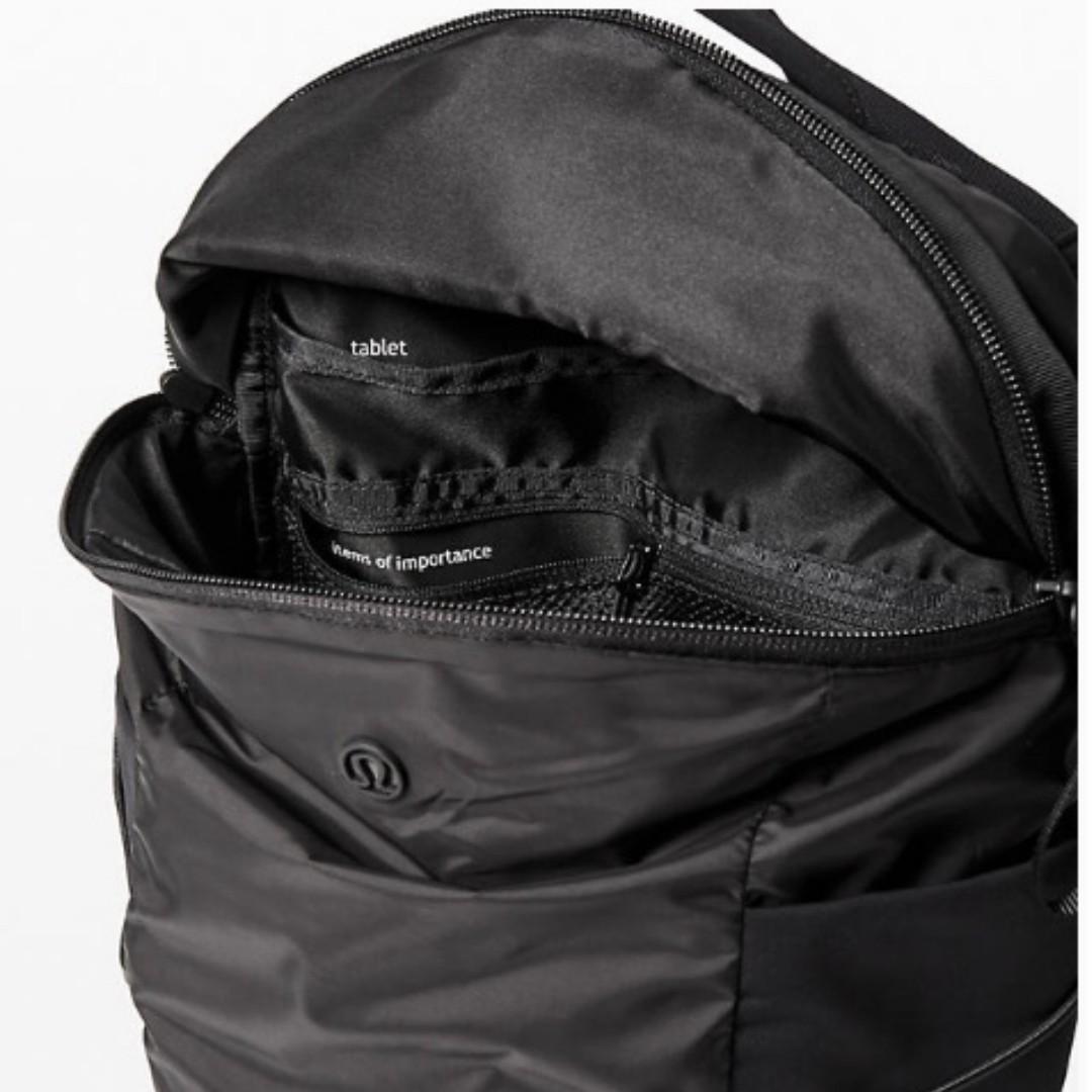 Run all day Backpack II BNWT Lululemon Men s Fashion Activewear on Carousell