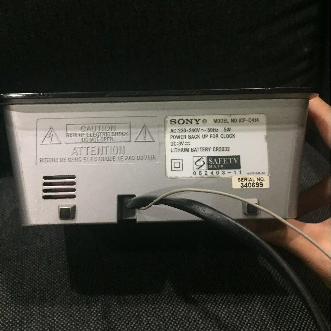 Sony radio with clock and alarm ICFC414, Audio, Portable Music Players
