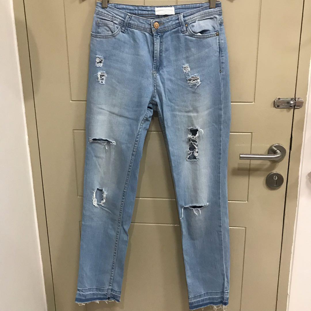 stradivarius ripped jeans