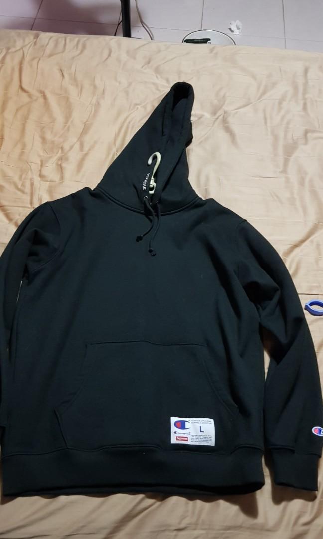 Supreme champion shop outline hoodie ss19