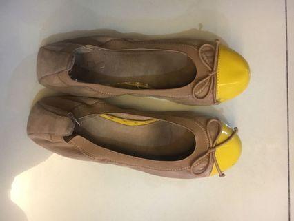 Flat shoes aldo pita