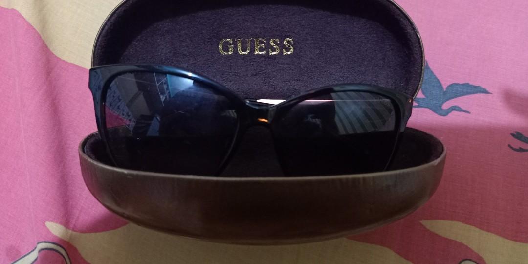Authentic Guess sunglass, Men's Fashion, Watches & Accessories
