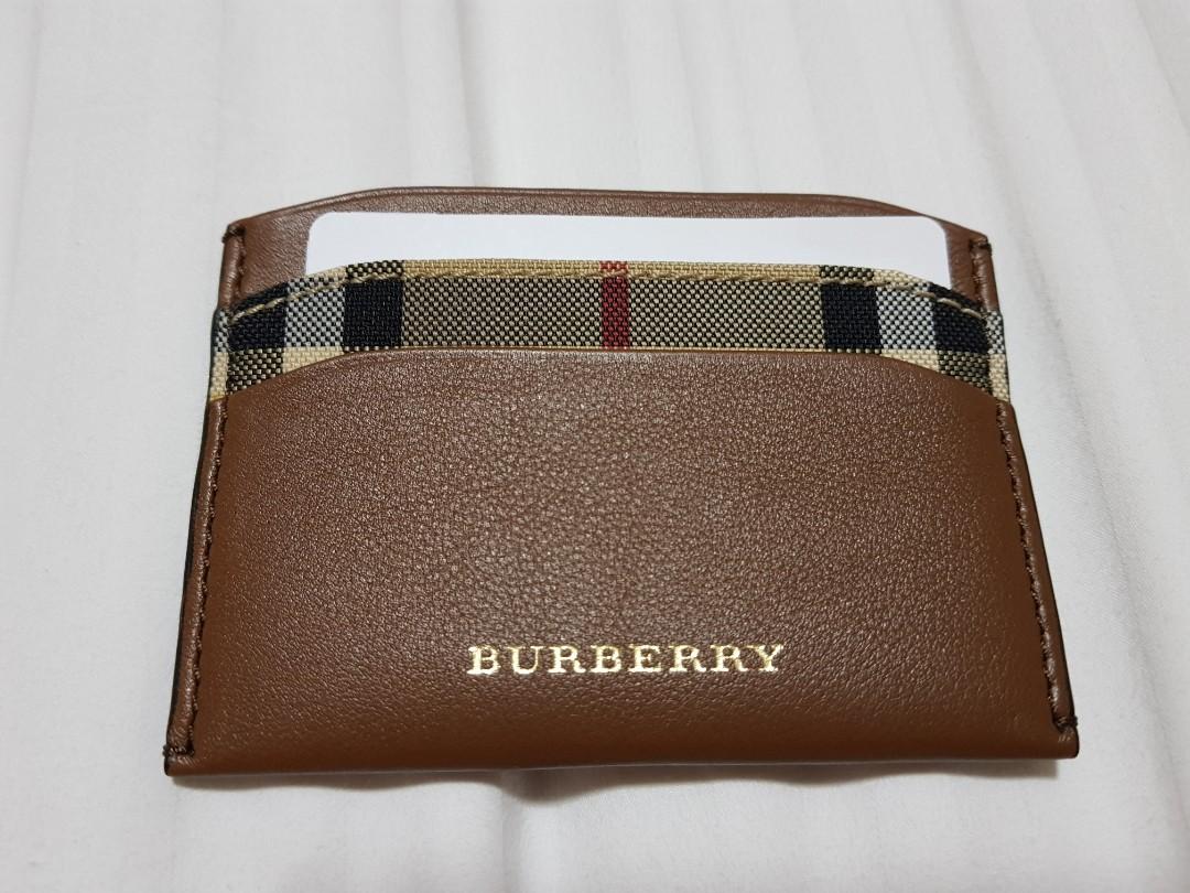 Burberry Card Case Original (Category: Luxury Bags & Wallets) located in San Juan City. Submitted by treasuredcollectibles (Listing ID 242673471, Image 1). Description: Original Burberry Card Case Bought in Hong Kong but never used Comes with Box, Cloth bag, Tag.