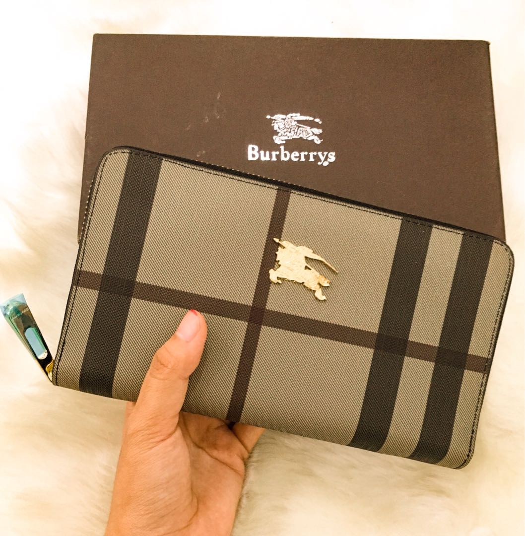 BURBERRY Check Chain Strap Wallet
