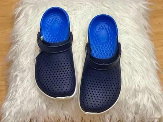 Far light store crocs original