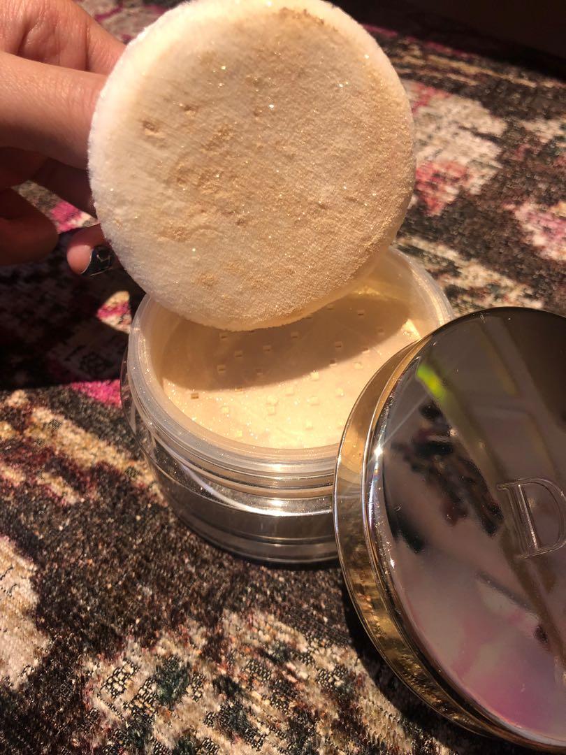 Dior golden hotsell glow loose powder