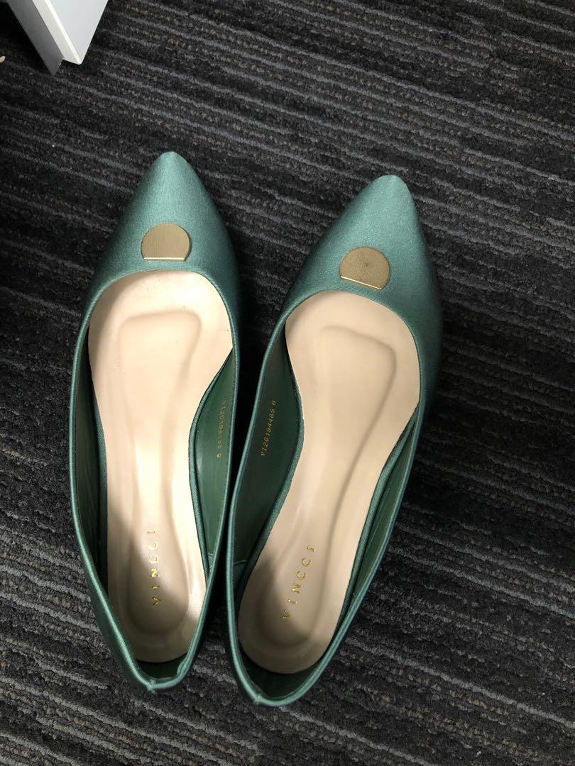 emerald green shoes flats