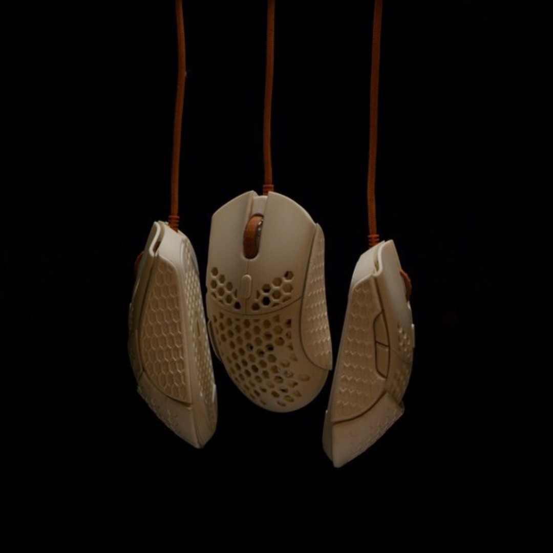 Noted Mouse Is A Custom Made Finalmouse Ultralight 2 Wireless – YLEAV