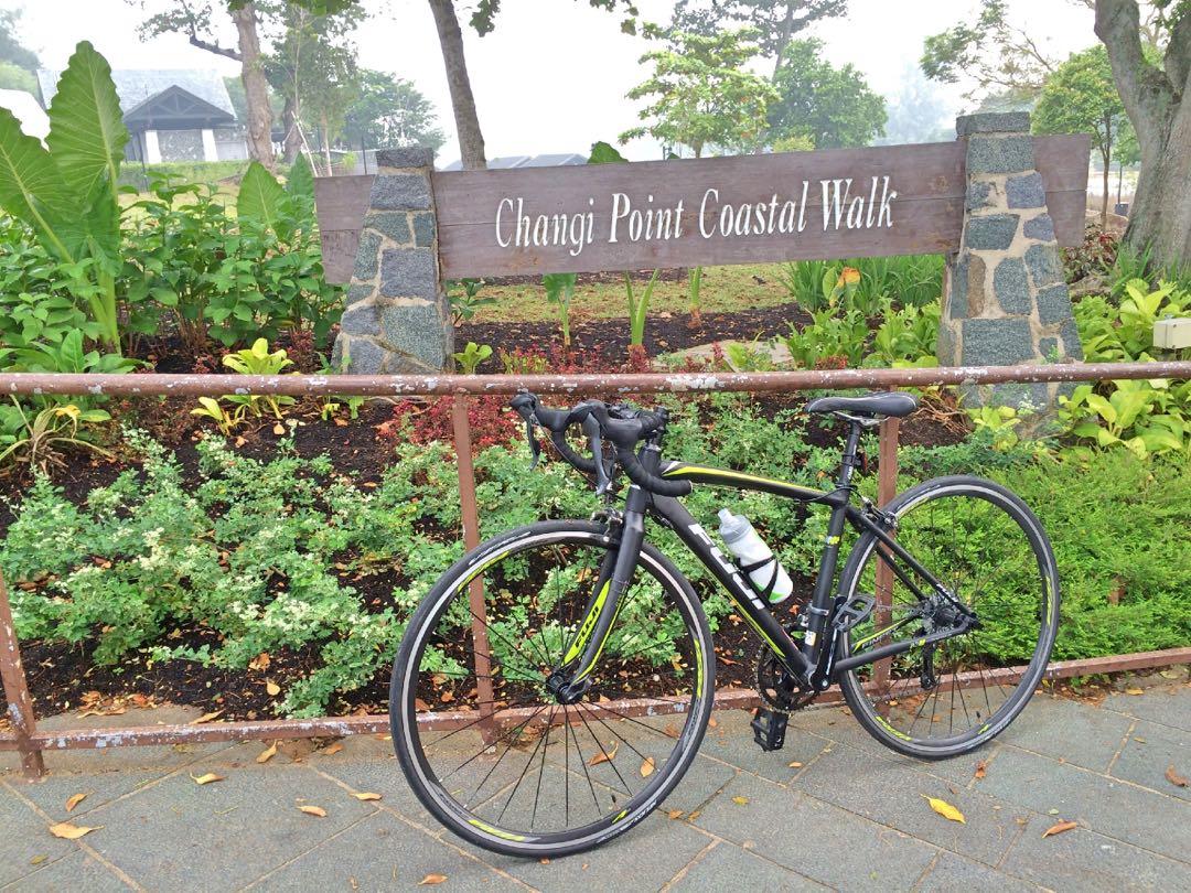 FUJI ROAD BIKE, Sports Equipment, Bicycles & Parts, Bicycles on Carousell