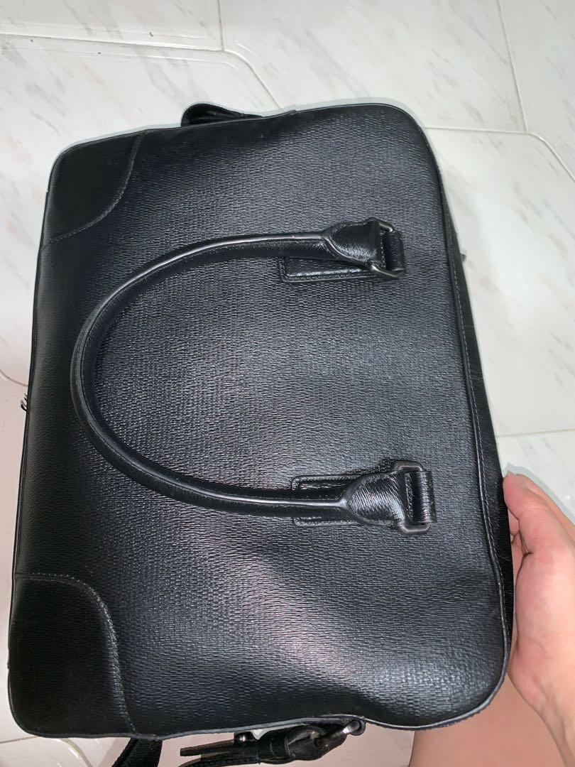 Hugo Boss business bag, Men's Fashion, Bags, Briefcases on Carousell