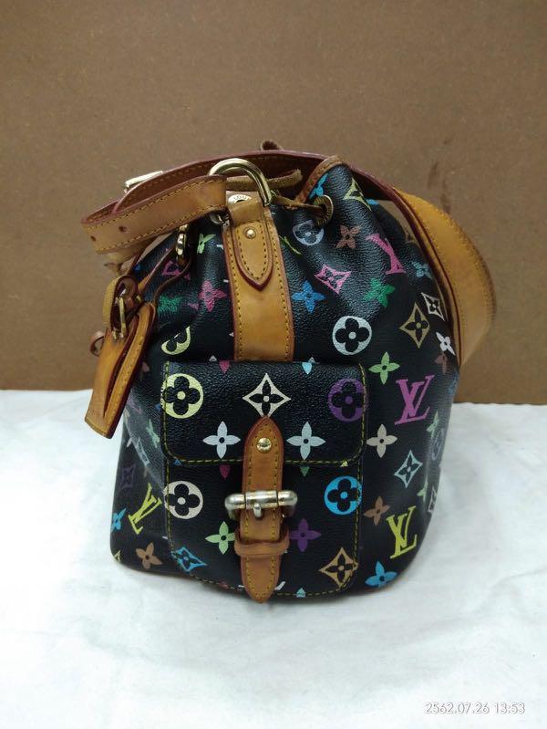 Bucket leather handbag Louis Vuitton Multicolour in Leather - 24062373