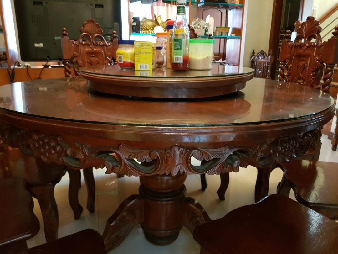 Narra round shop table price