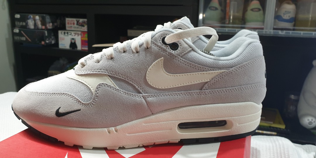 Am1 mini swoosh deals