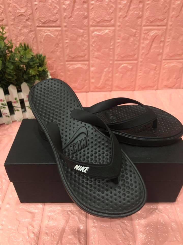 nike rubber slippers