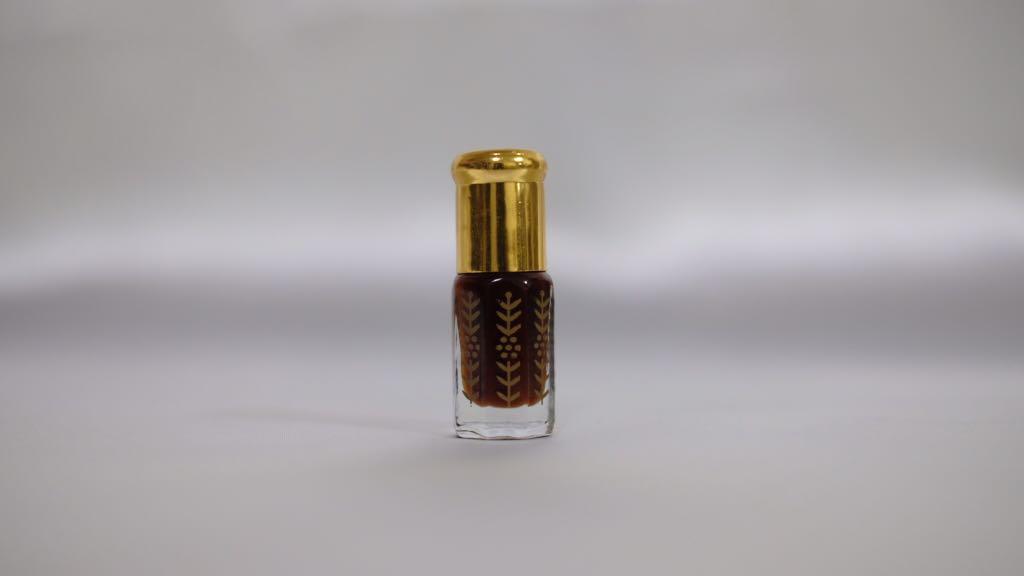 Oudh Cambodi (Category: Home Fragrance) located in Singapore. Submitted by muhd.affan (Listing ID 241979310, Image 1). Description: For Cambodi or Oud lovers, this could be your go to everyday wear, or you could only use it on special functions or majlis. Pure, sweet, woody, dried fruits, earthy and very stunning scent, you could sit and enjoy it for hours. More than 12 years of vintage. You can tell by its texture And viscosity once applied on s