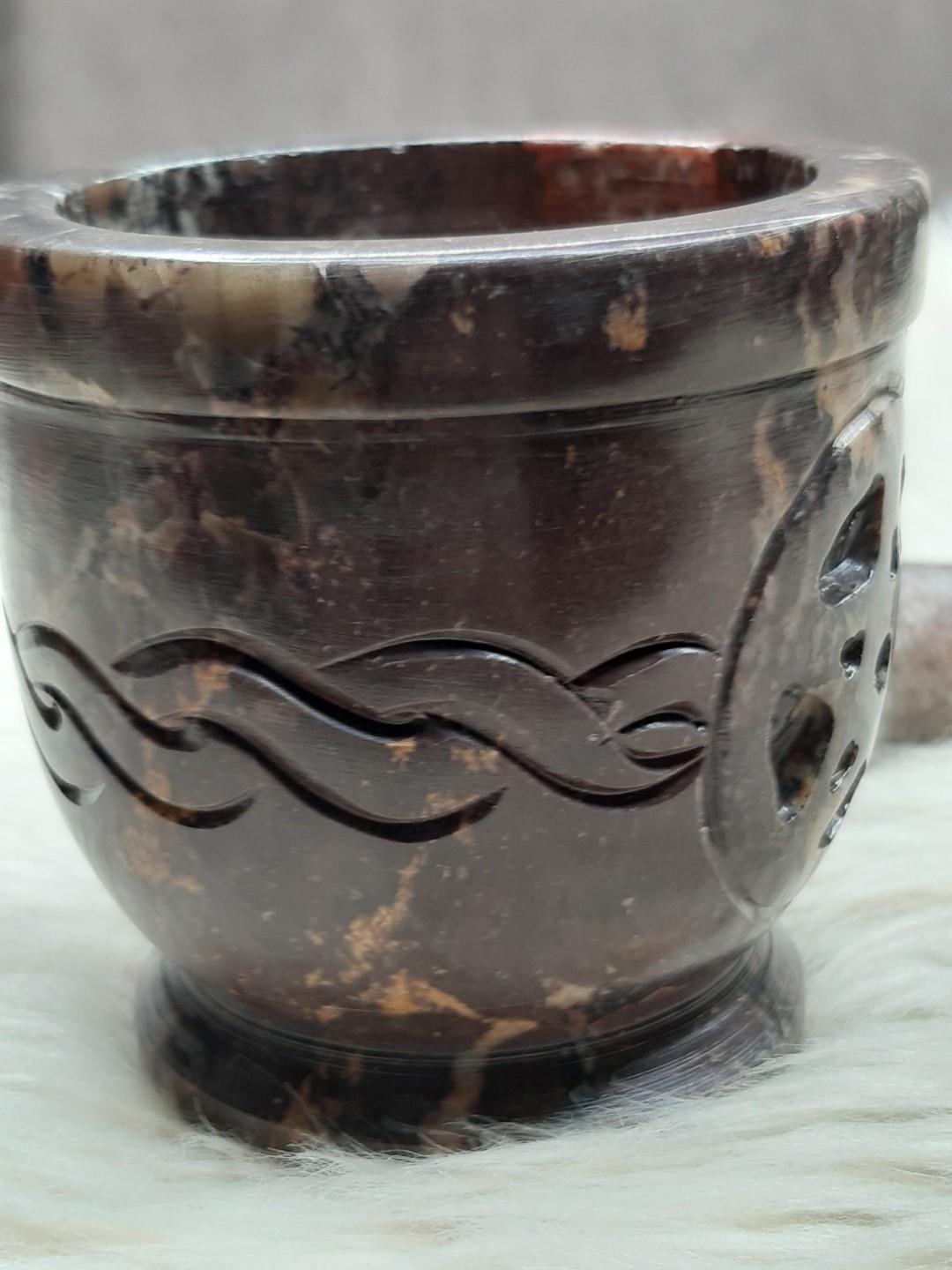 Pentacle Knot Mortar & Pestle (Category: Coffee & Tea Tableware) located in Cavite. Submitted by asianpretty (Listing ID 242704756, Image 3). Description: This Mortar & Pestle is made of real soapstone and is handmade in India. Mortar & Pestles are wonderful for grinding and mixing herbs, spices, resins and woods..