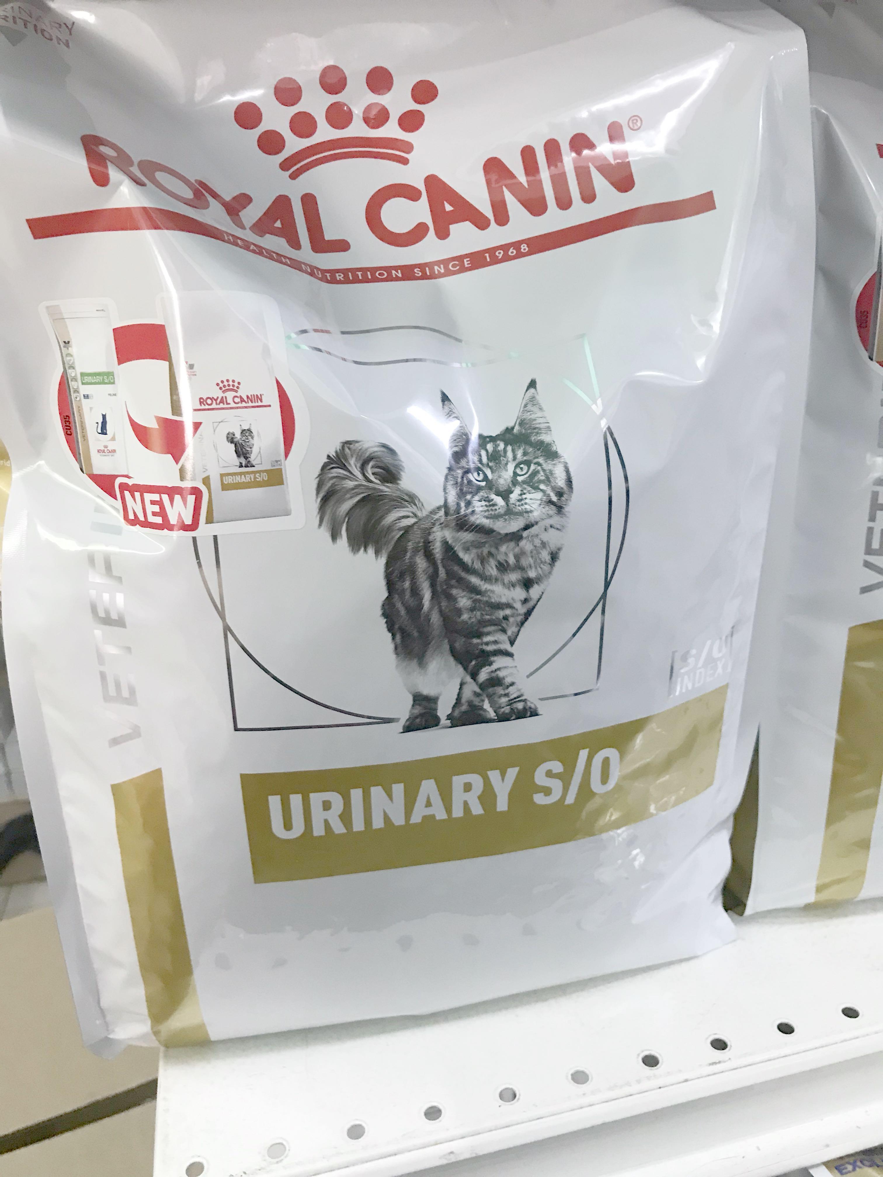 Royal Canin Veterinary Urinary So Dry Cat Food Pet Supplies For Cats Cat Food On Carousell