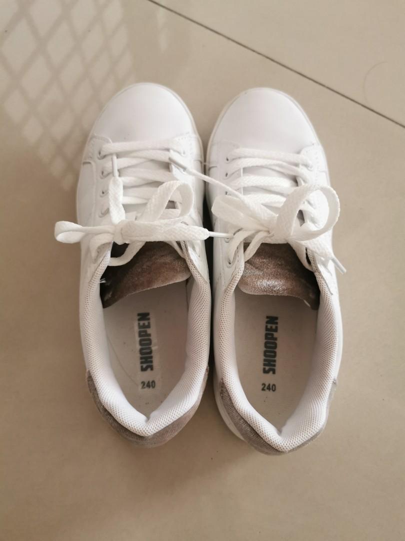 Shoopen white sneakers
