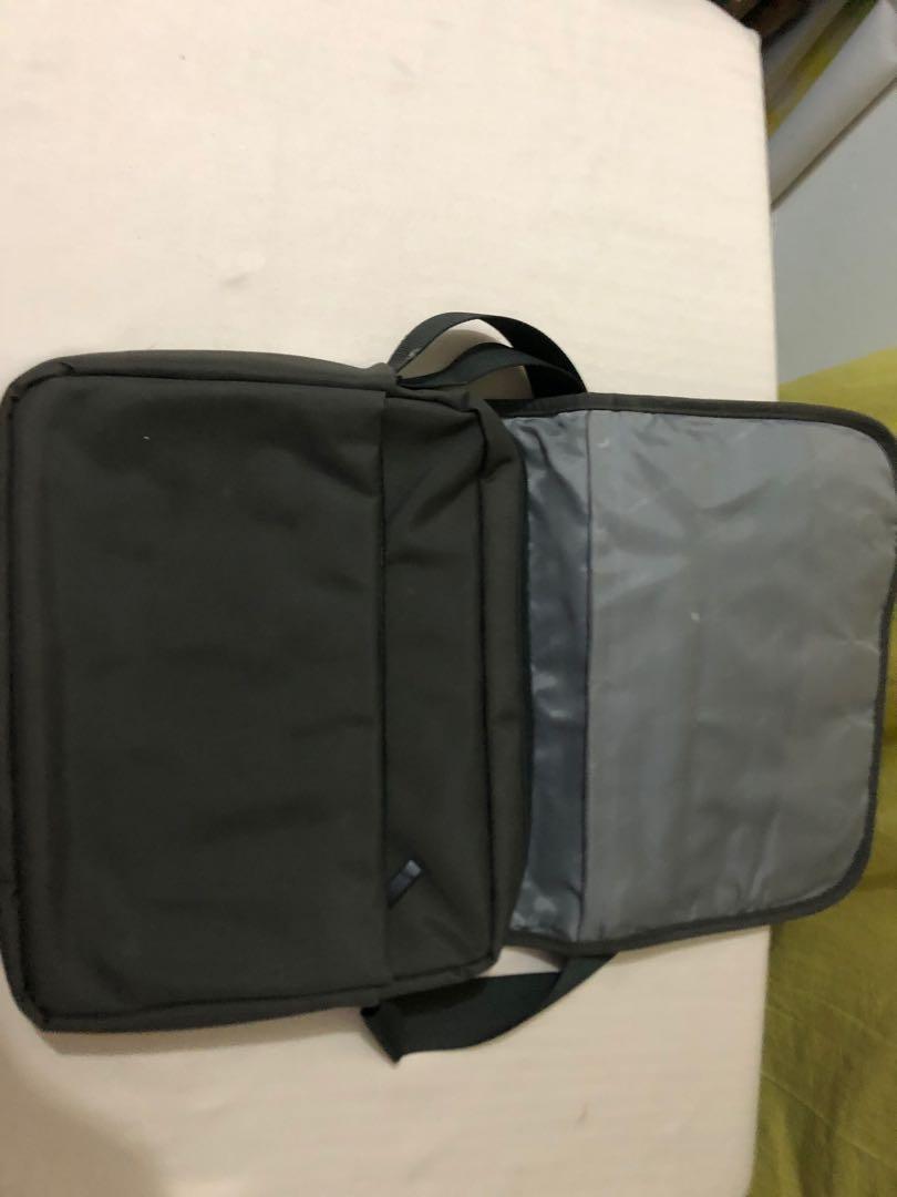 Sky Travel Laptop Bag (Category: Sling Bags) located in Aliaga. Submitted by zhyee (Listing ID 242664969, Image 2). Description: Pre loved Sky Travel Laptop Bag for 400 only Rfs: decluttering Meet up in Sto. Tomas Batangas (near FPIP gate 2), Alabang (Festival Mall/Landmark) or SM Calamba..