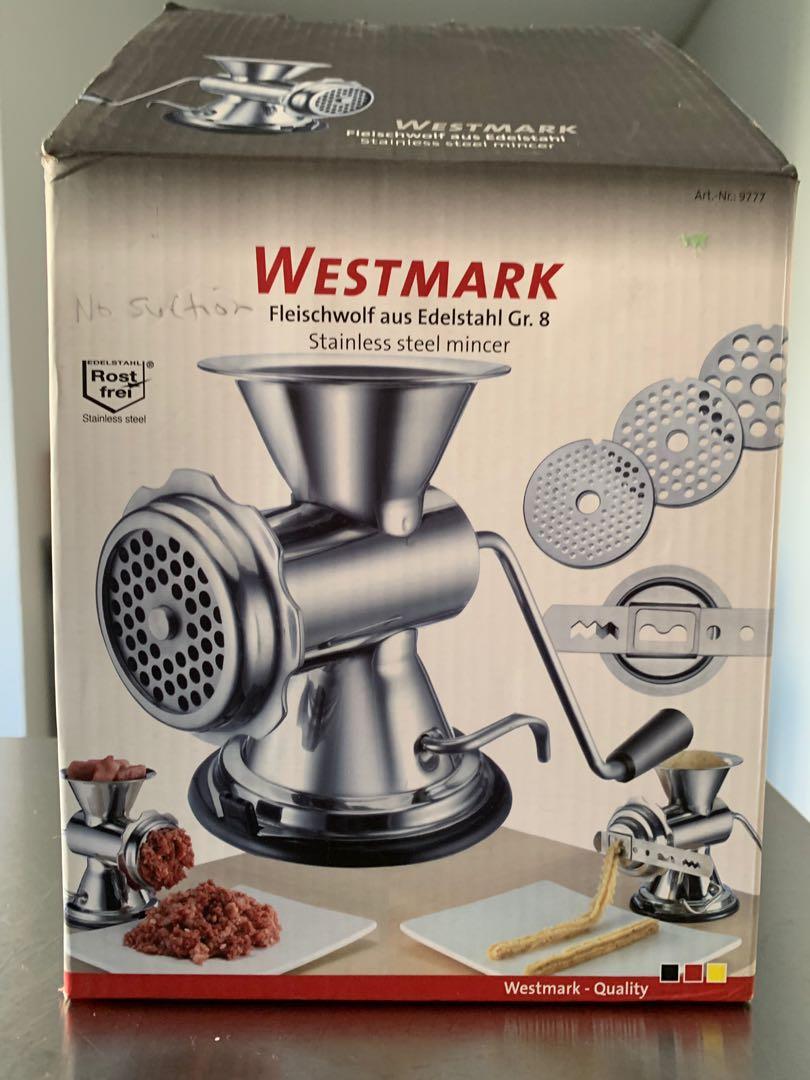 Westmark fleischwolf aus edelstahl rostfrei mit 3 lochscheiben (lochgrößen 4 mm, 5 mm und 8 mm ø) wurstfülltrichter und gebäckvorsatz starker saugfuß sorgt für festen halt. Westmark Fleischwolf / Westmark Edelstahl Grosse 8 9777 ...