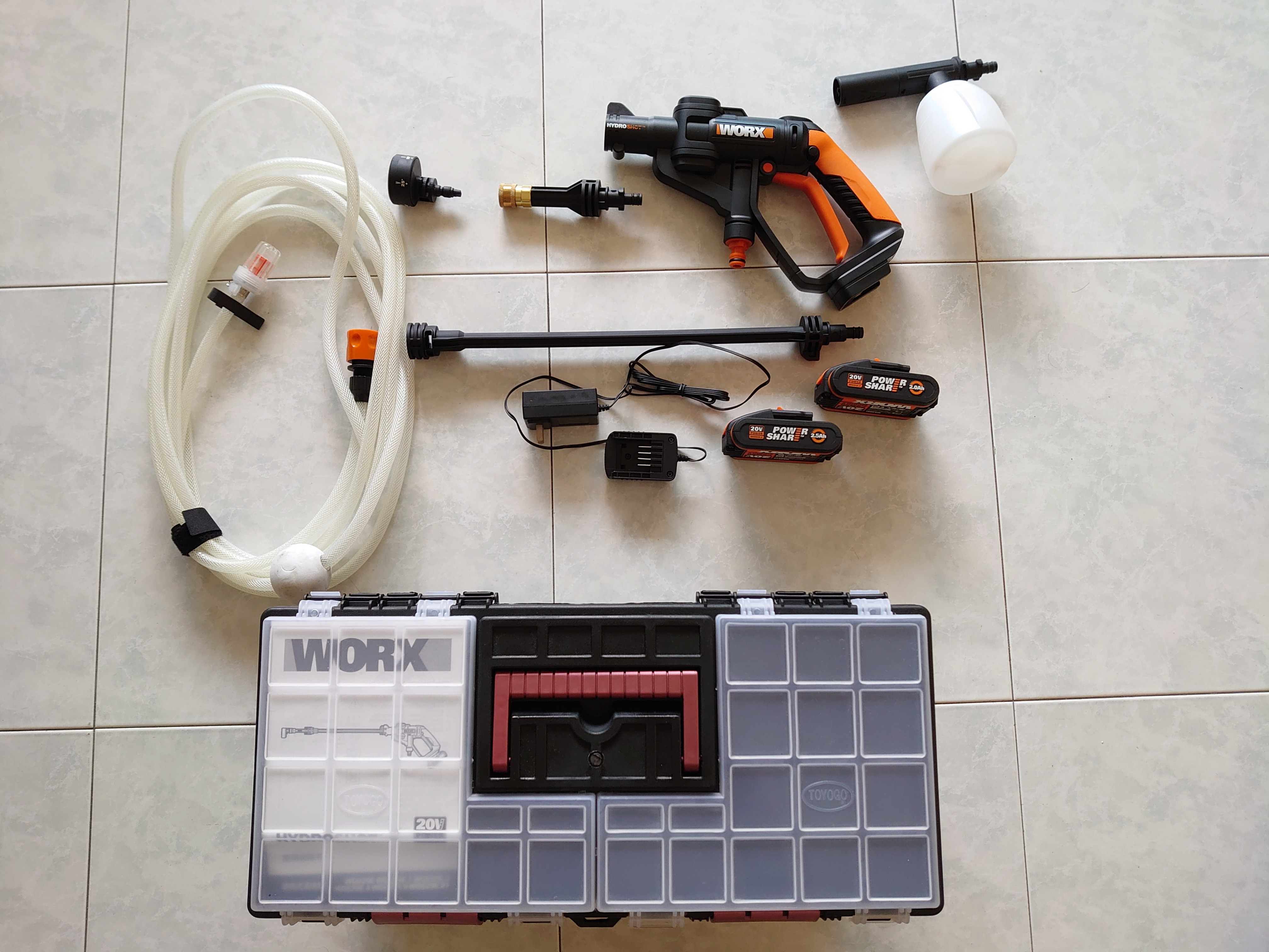 WORX Hydroshot (With extra battery and tool box), Furniture &amp; Home ...
