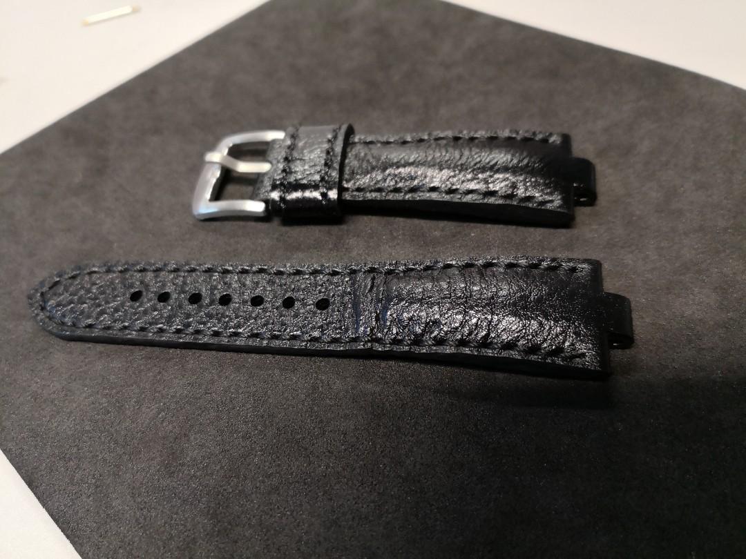 Bvlgari leather watch top