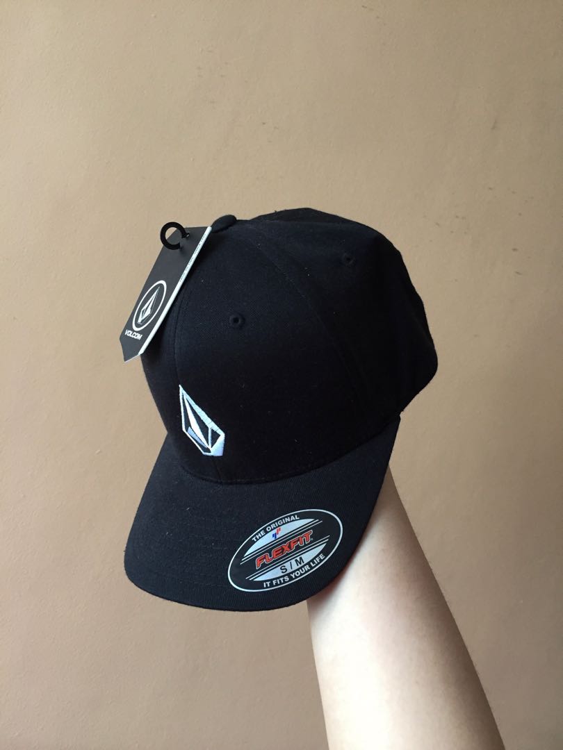volcom cap price