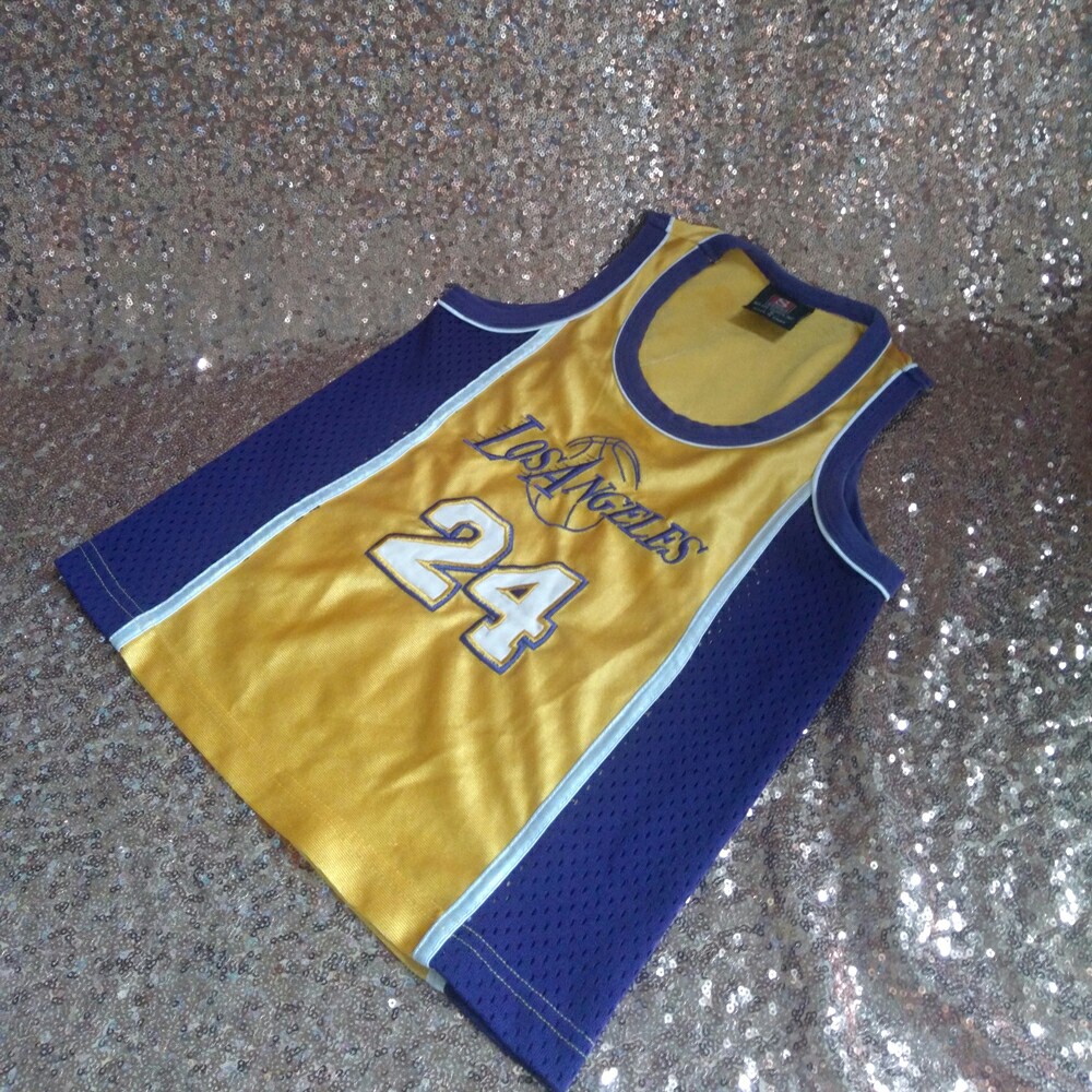 kobe bryant dog jersey