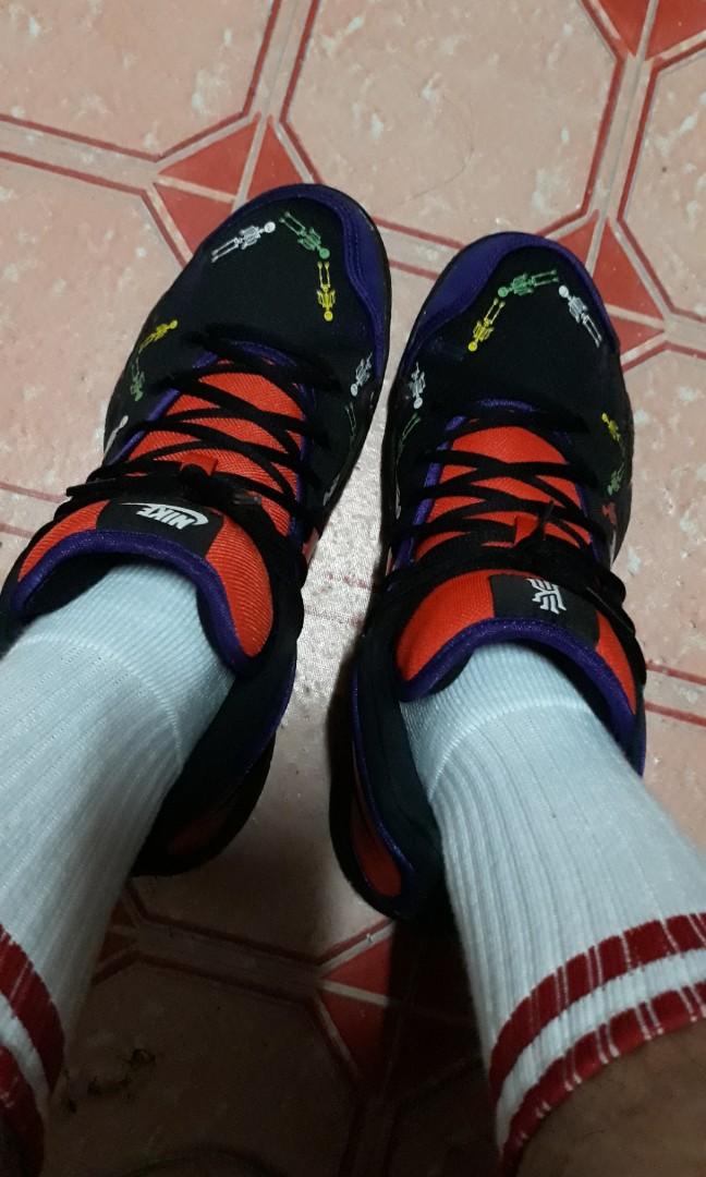 Kyrie 4 day of the discount dead on feet