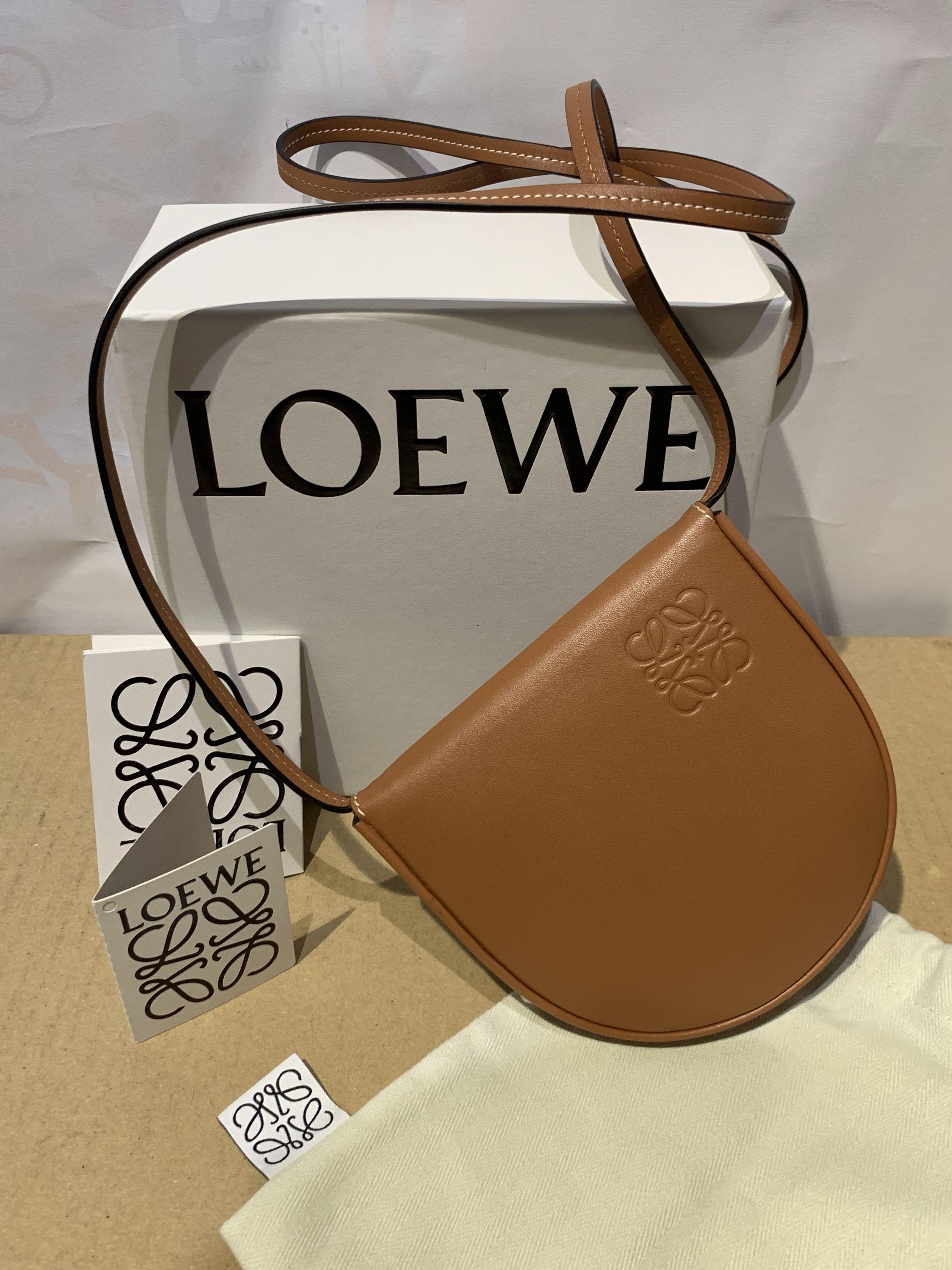 Loewe heel pouch tan top