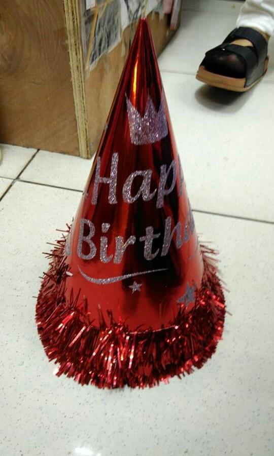 Metallic Cone Party Hats, Hobbies & Toys, Stationary & Craft, Craft ...