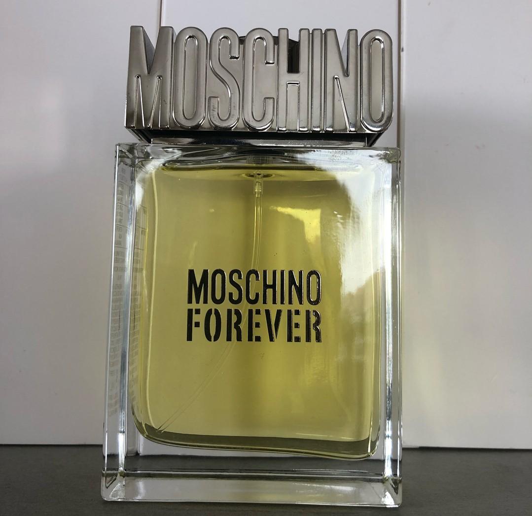 Moschino Forever For Men Kesehatan Kecantikan Parfum Kuku Lainnya Di Carousell