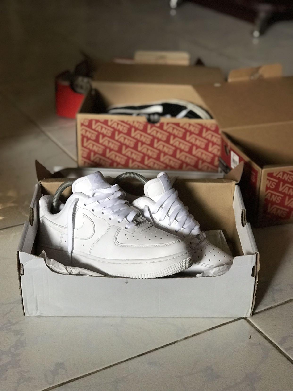 nike nyjah free skate shoes